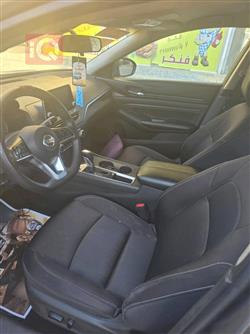 نيسان ألتيما